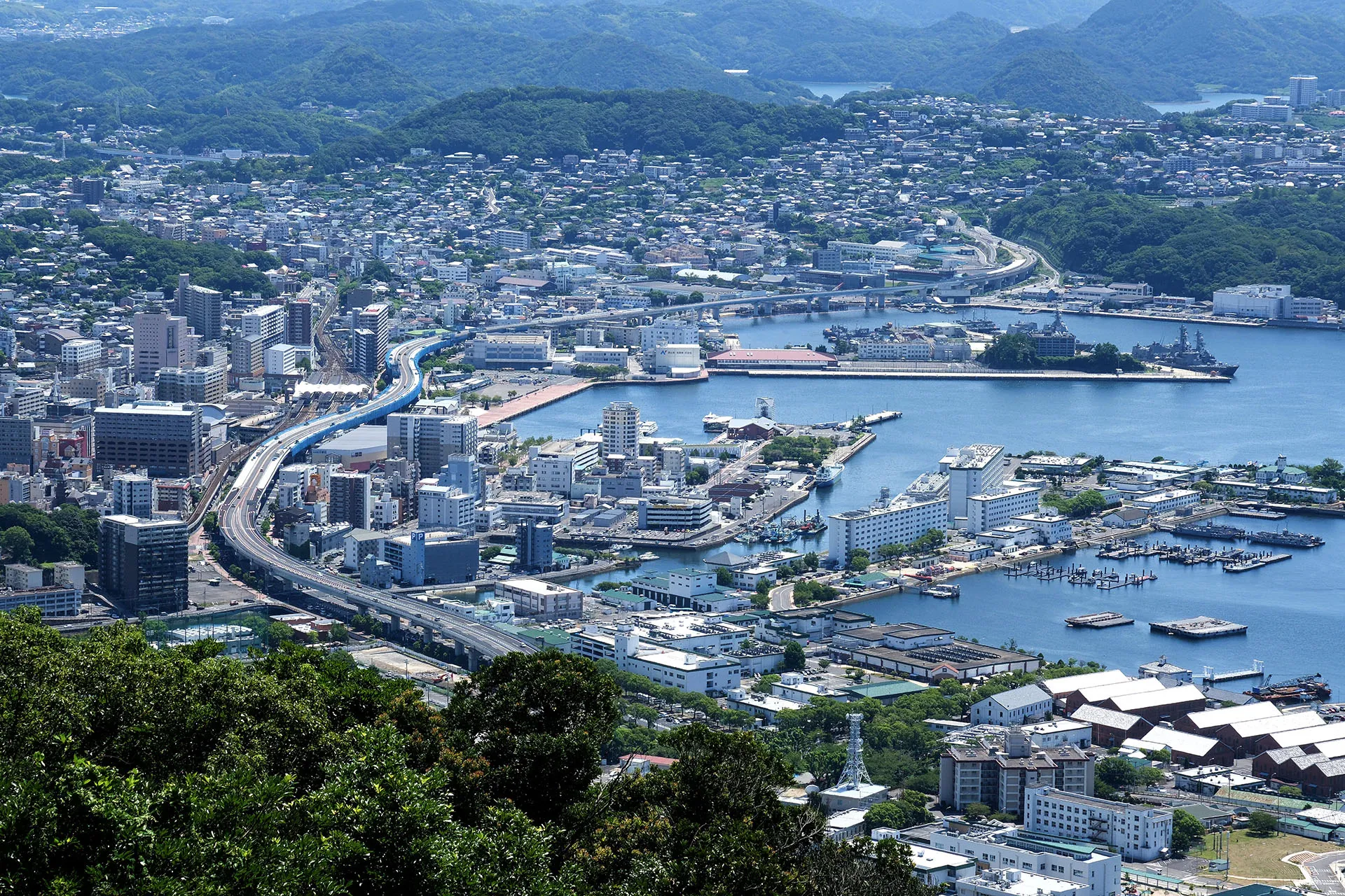 武蔵通信合同会社